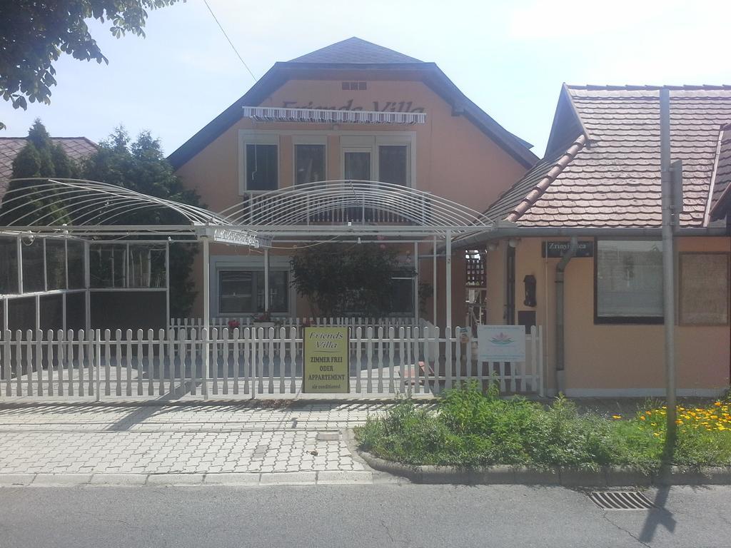 Friends Villa Apartments ヘーヴィーズ エクステリア 写真