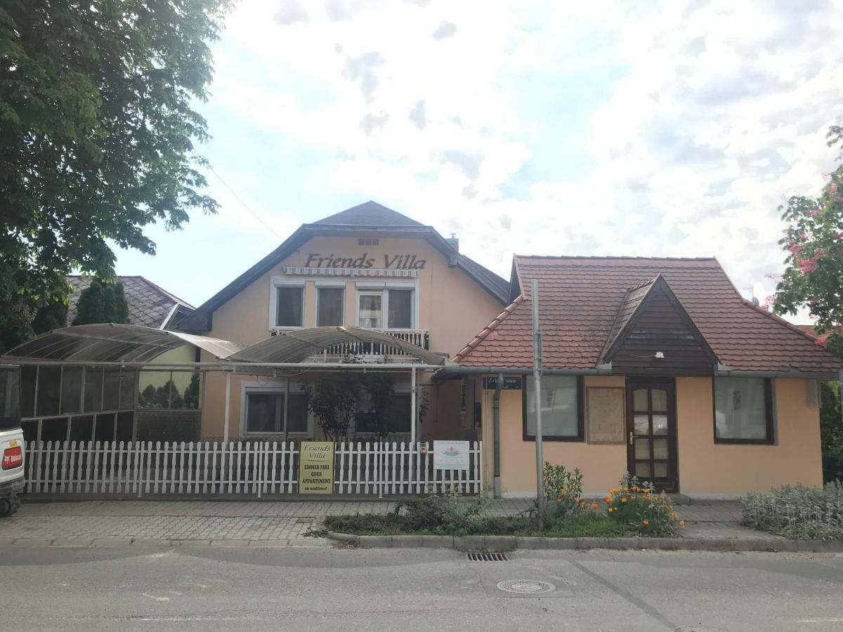 Friends Villa Apartments ヘーヴィーズ エクステリア 写真
